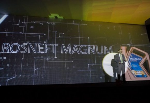 «Роснефть» выводит на рынок новую линейку современных смазочных материалов Rosneft Magnum и Rosneft Revolux